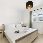 Villa Emi *