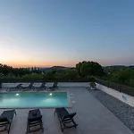 Emi * Karojba