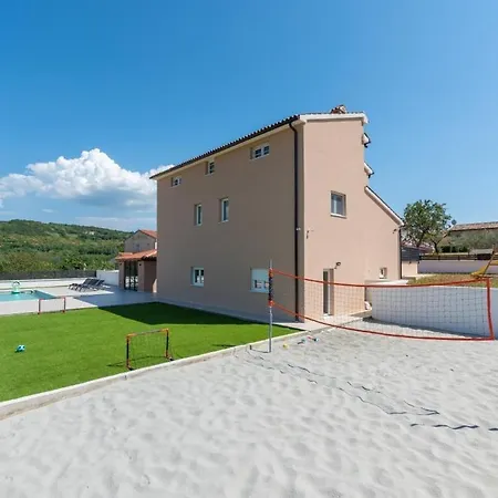 Villa Emi *